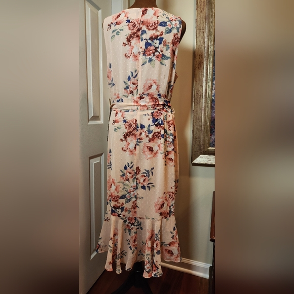 Eliza J Pink Floral Wrap Dress Sz 14 - Picture 4 of 10